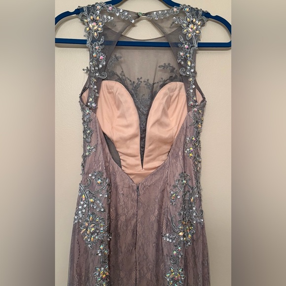 Jovani 98665 prom dress in gunmetal grey. Lace underlay & illusion neckline Sz 6 - Picture 10 of 16